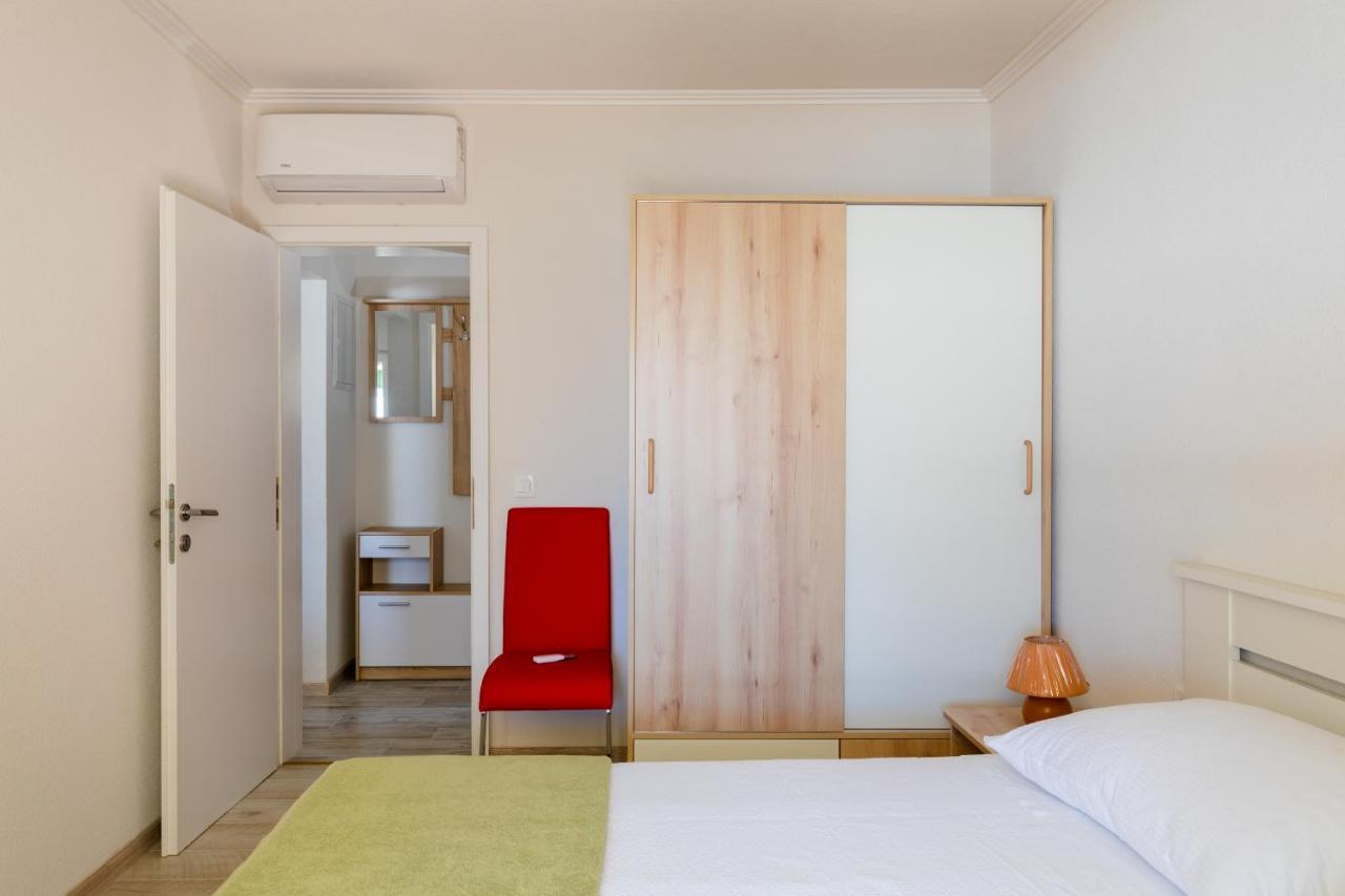 Apartment Pod Nespolom Trsteno Exterior photo